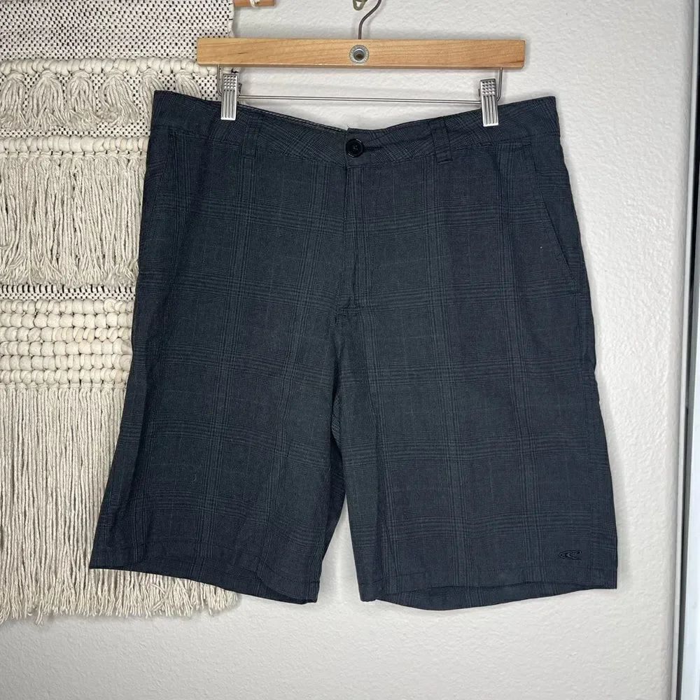 O’Neill Dark Grey Plaid Shorts Size 34